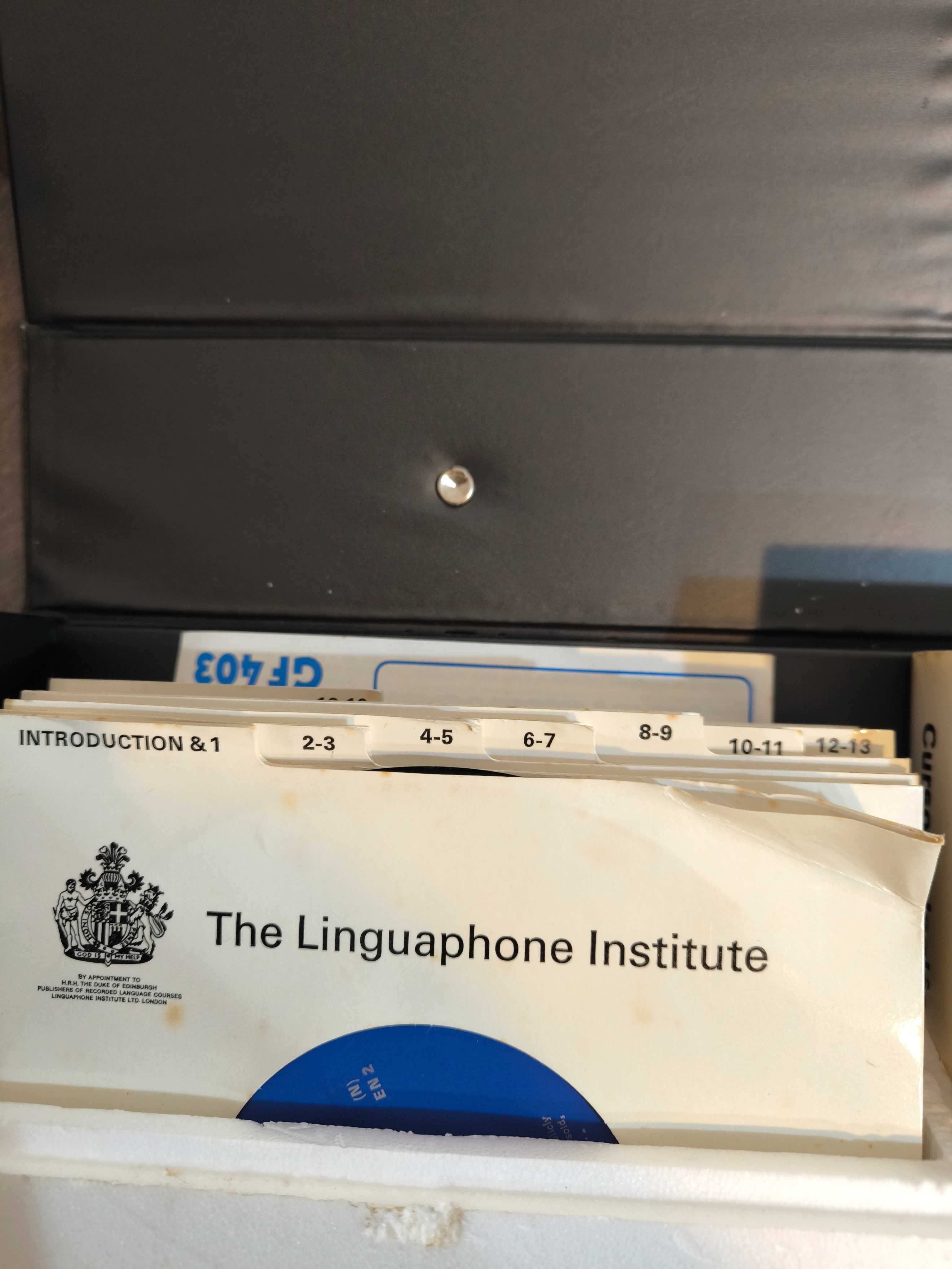 Curso de inglês em Vinil