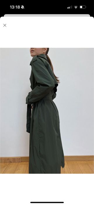 Тренч оливкового кольору, кольору хакі