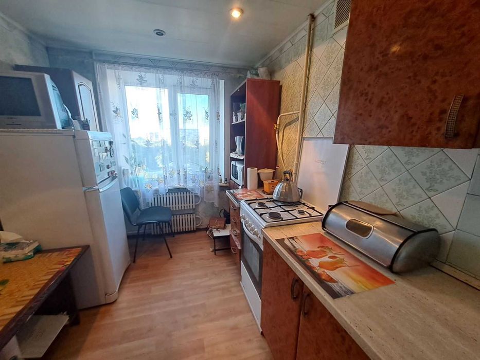 Продаж 3 кім. квартири Лівобережний 3