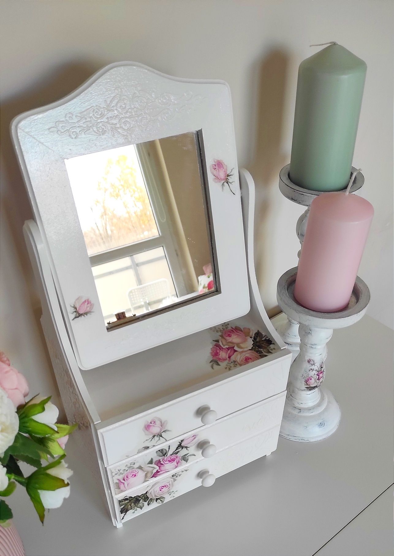 Toaletka mini decoupage biała prezent