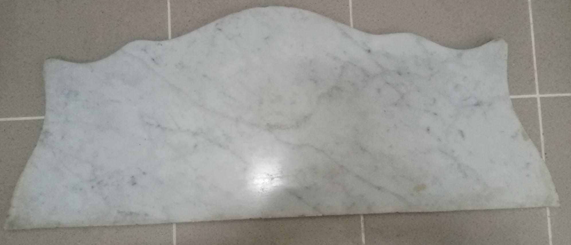 Pedra de Mármore talhada p/ Aparador / Mesa / Prateleira ou Decoração
