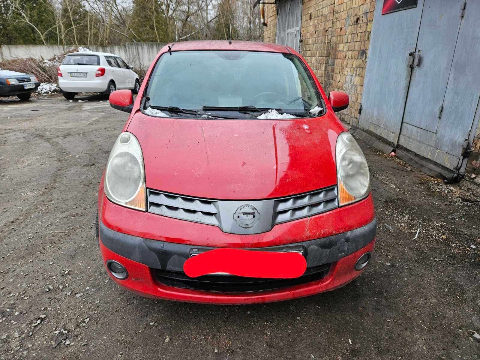 Разборка Nissan Note E11, мотор hr16de, коробка, капот, дверь, ляда