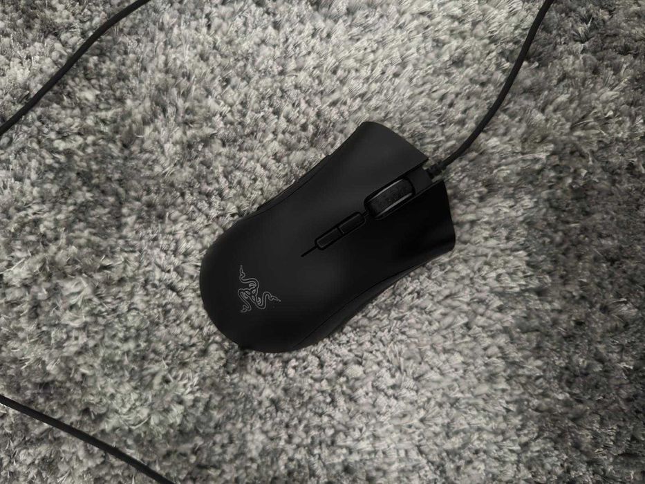Rato Razer Deathadder Elite