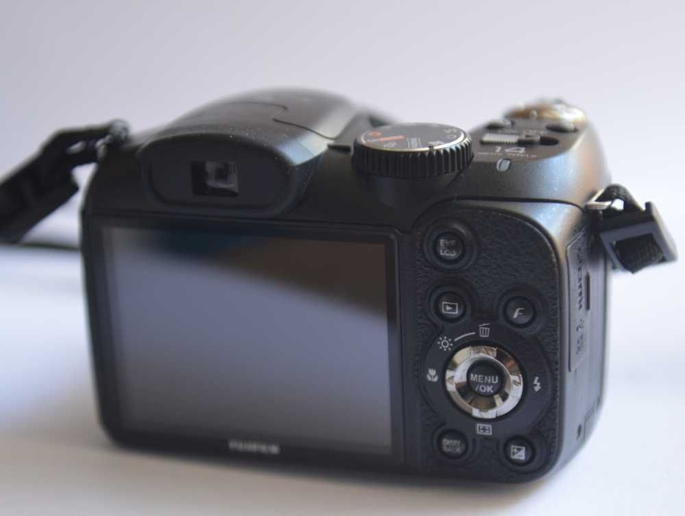 Aparat Fujifilm S2950 FinePix