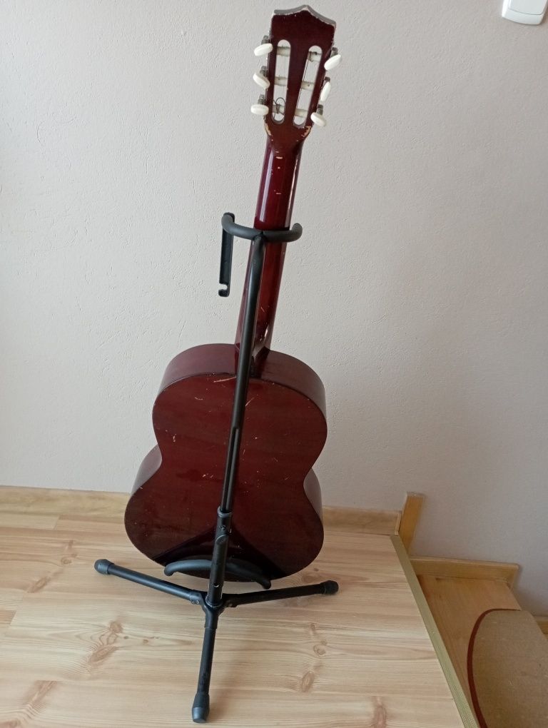 Gitara klasyczna.