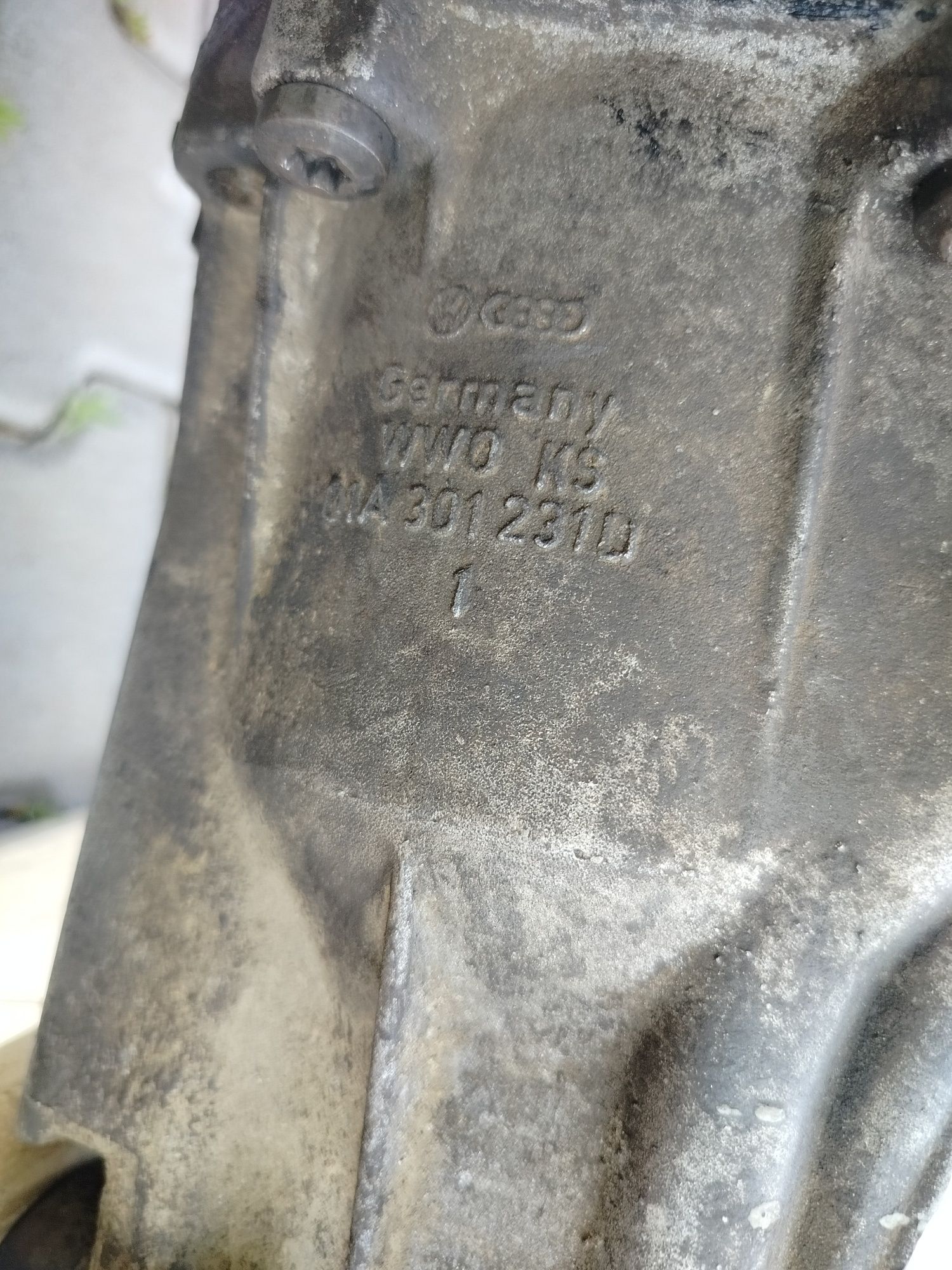 КПП Кватро AXM Audi 80 100 A4 A6 2,6 2,8 quattro коробка передач рабоч