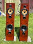 Bowers & Wilkins P5 – Kolumny podłogowe, naturalne brzmienie