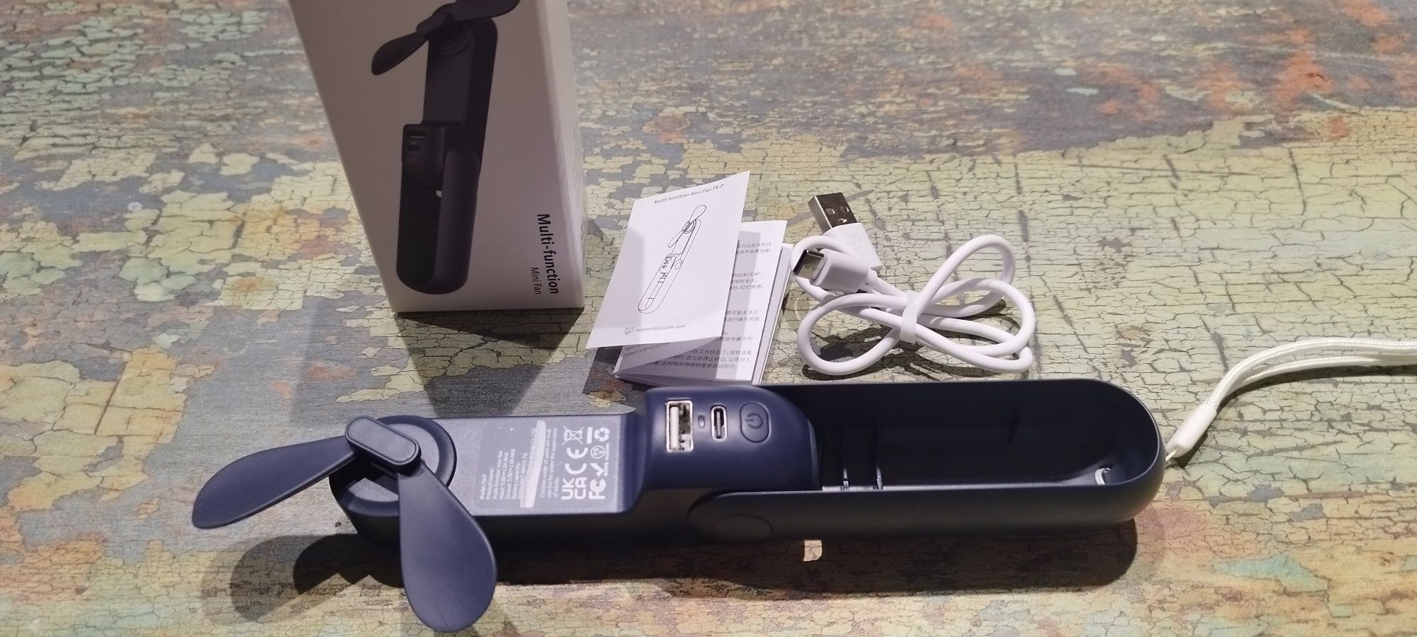 Wentylator z powerbankiem ręczny mini