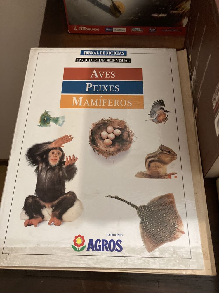 Livros a bom preço.