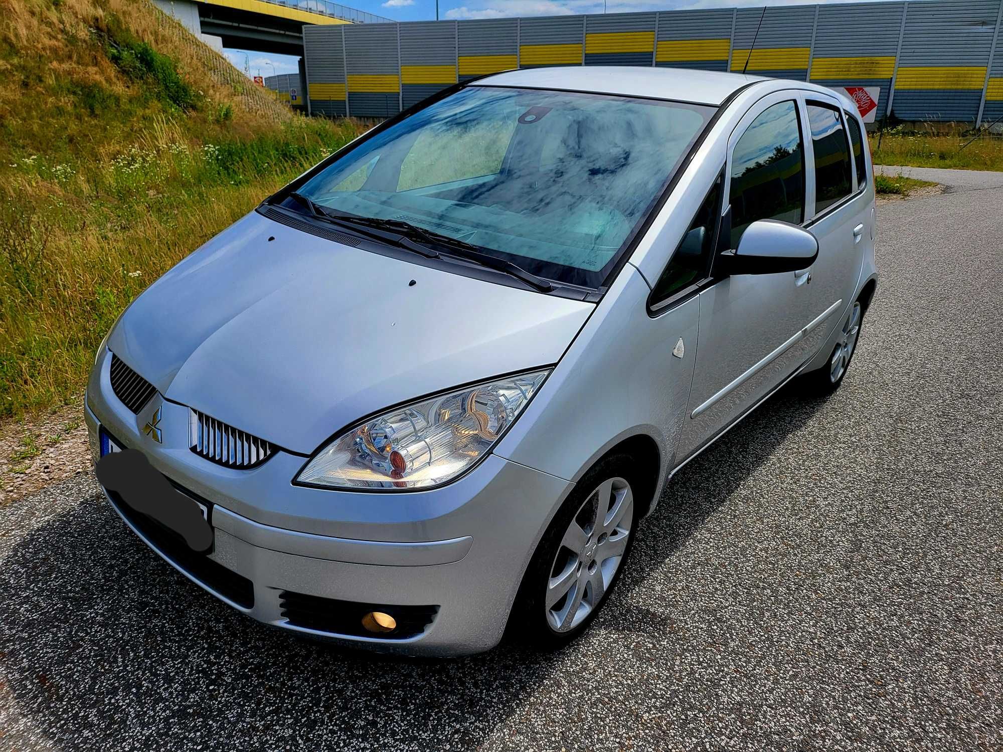 MITSUBISHI COLT 1.3 b tylko 121tkm klima 5drzwiowy hak alu SUPER STAN