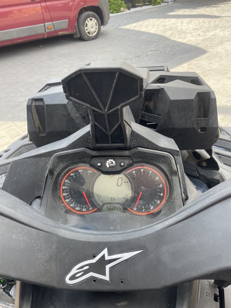 Квадроцикл BRP 1000 Outlander