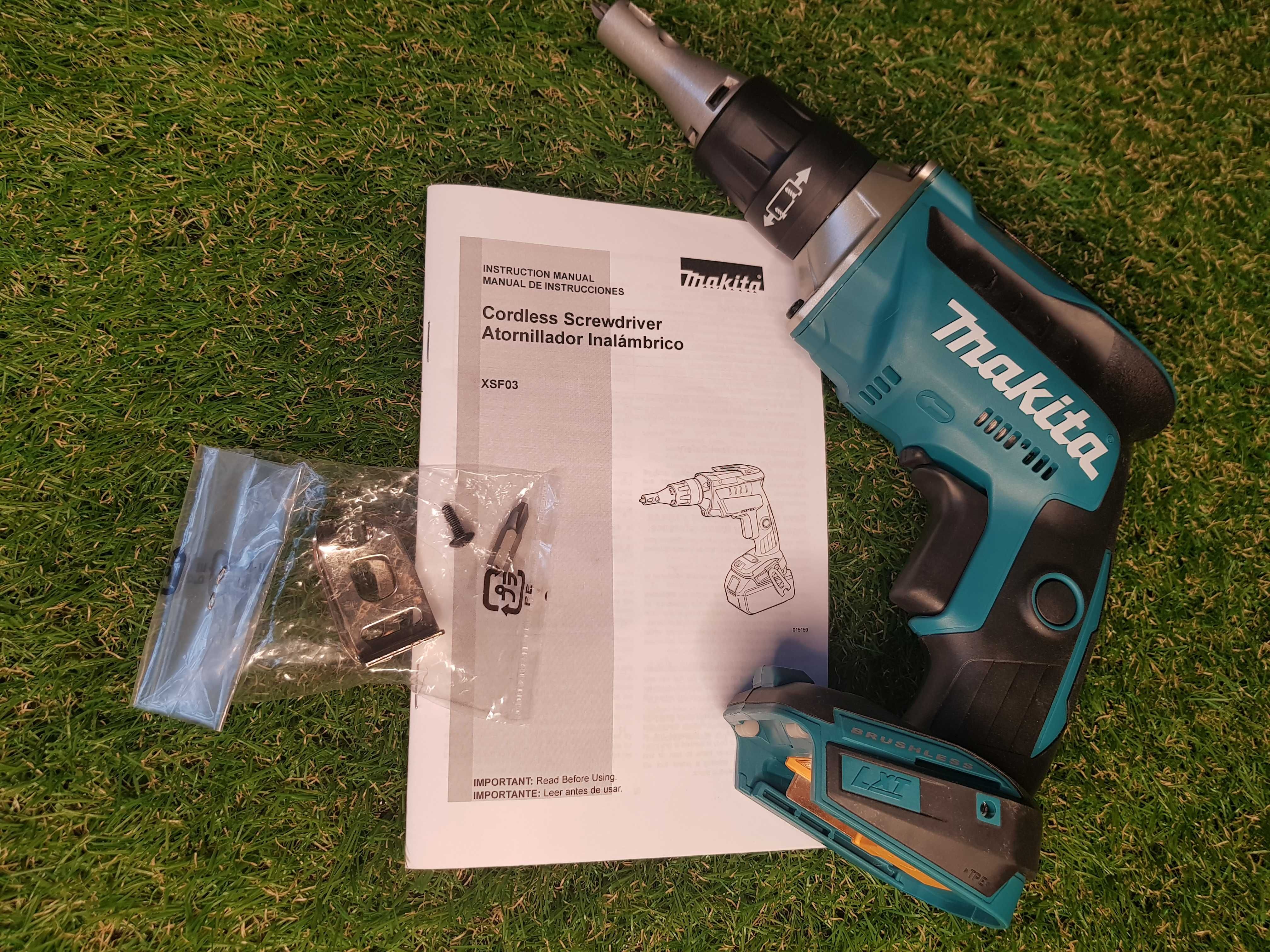 Шуруповерт для гіпсокартону Makita XSF03Z 18V LXT безщітковий