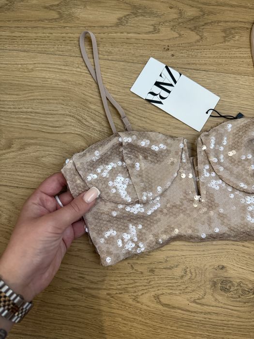 Топ - корсет zara новий