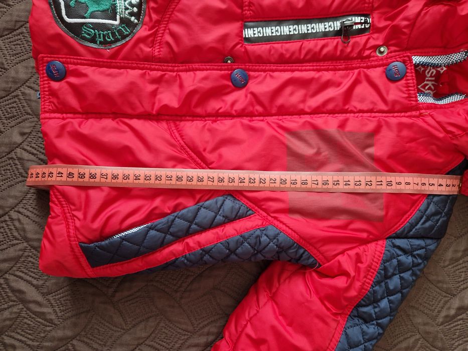 Зимовий комбінезон