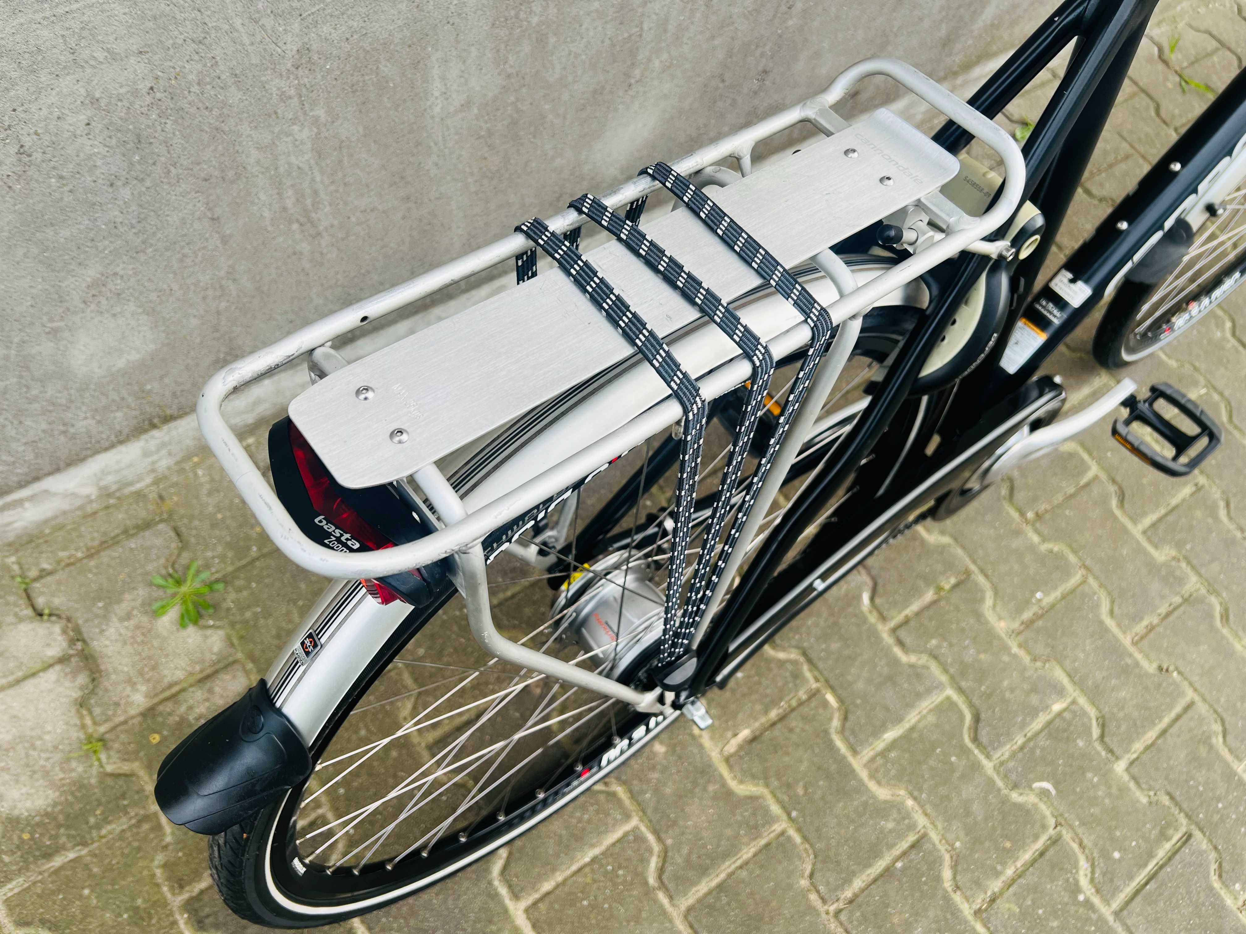 Rower CANNONDALE SPORT Męski Aluminiu 28" NEXUS 8 Prądnica Amortyzator