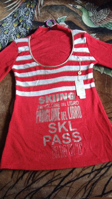 Продаю свитер Red-Ray