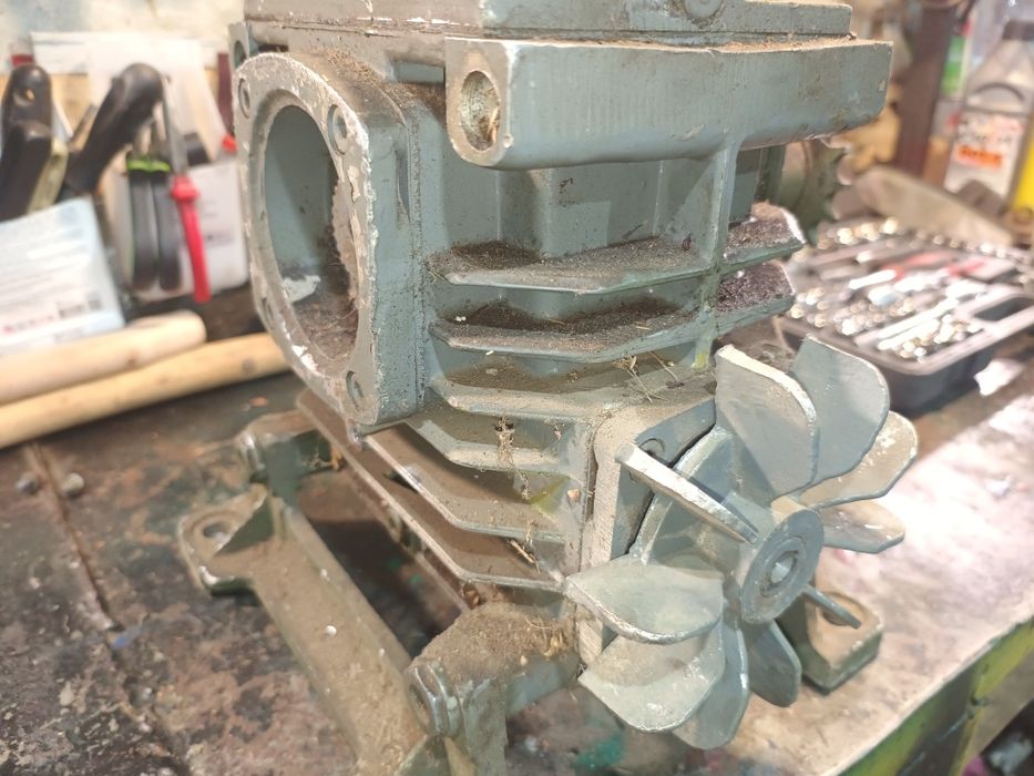 Продам редуктор 1ч80 1:20