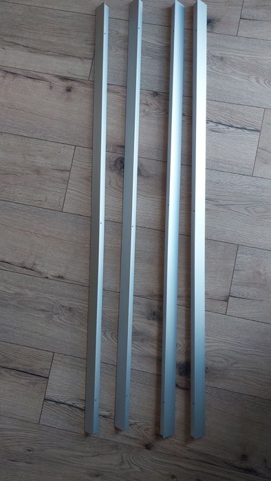 Prowadnice do  rolet  okien dachowych 118 cm