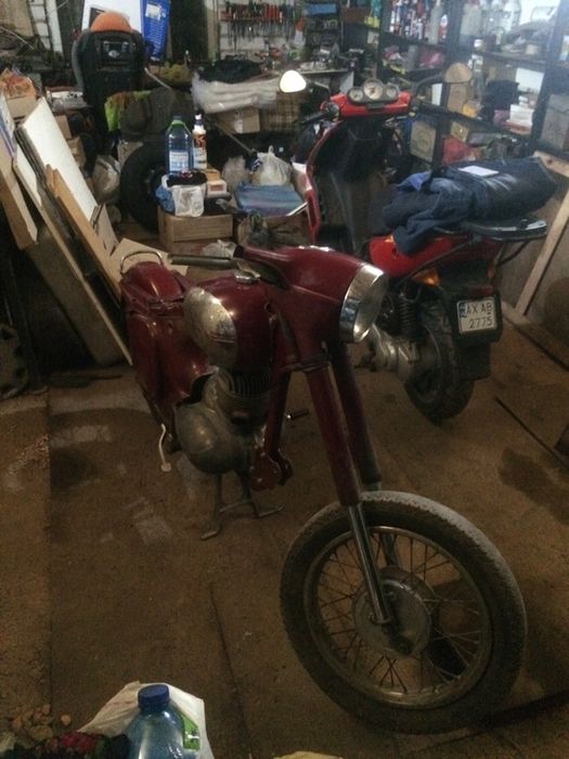 Продам или поменяю на европейский скутер ЯВУ-250 (559) 64 года выпуска