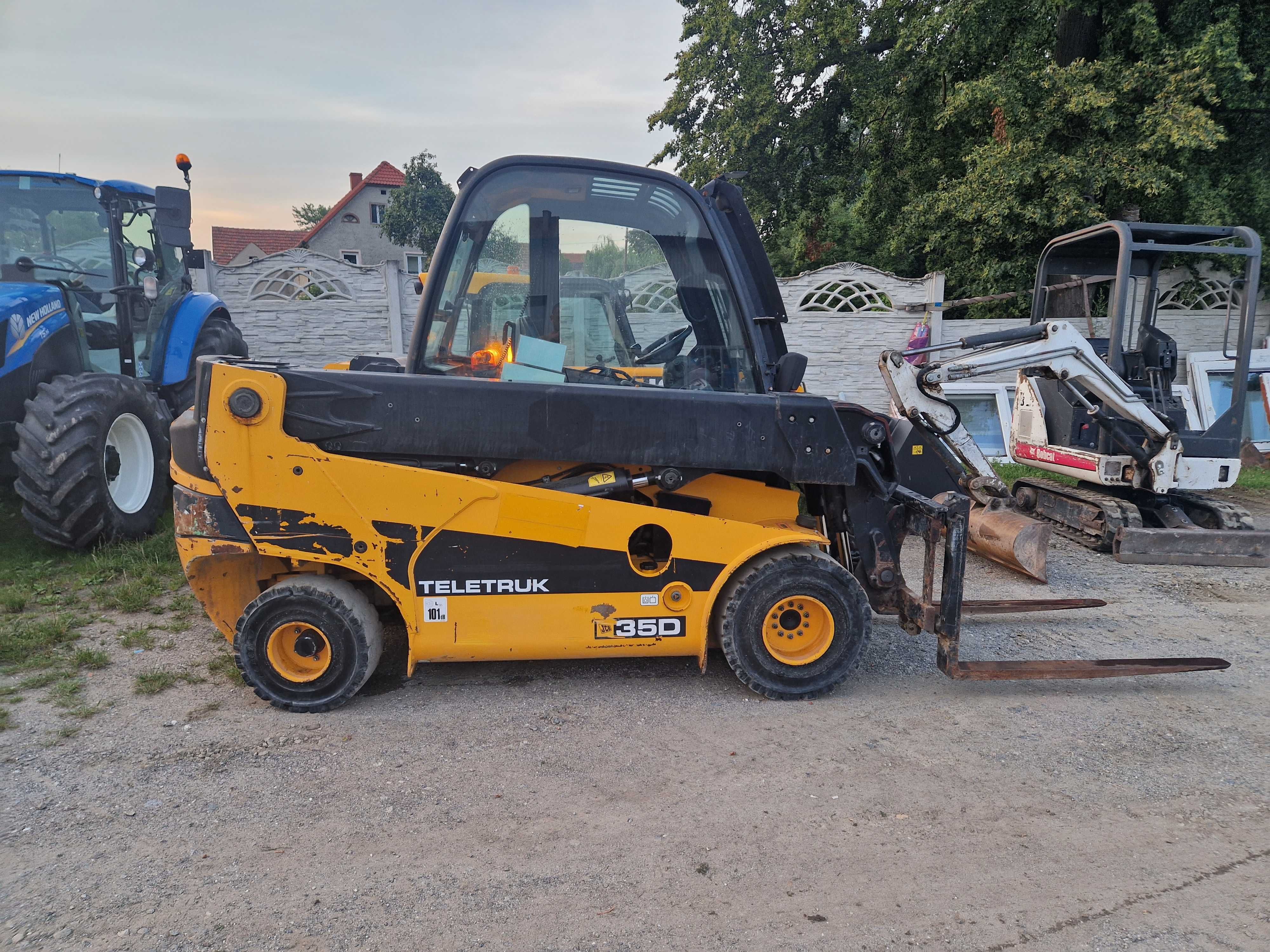 JCB  tlt 35d wozek widlowy teletruk teleskopowy ładowarka teleskopowa