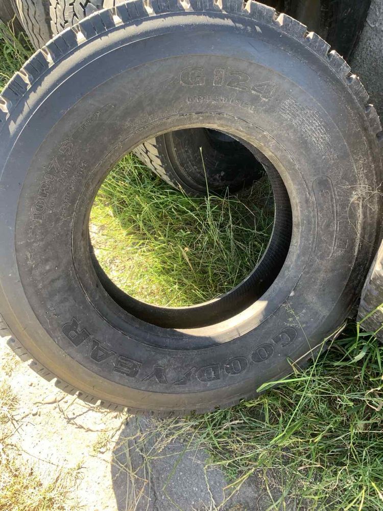 Шини 10 R17,5 Goodyear 10мм, 2022року