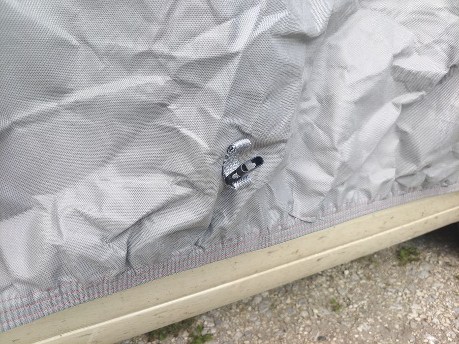 Pokrowiec na samochód