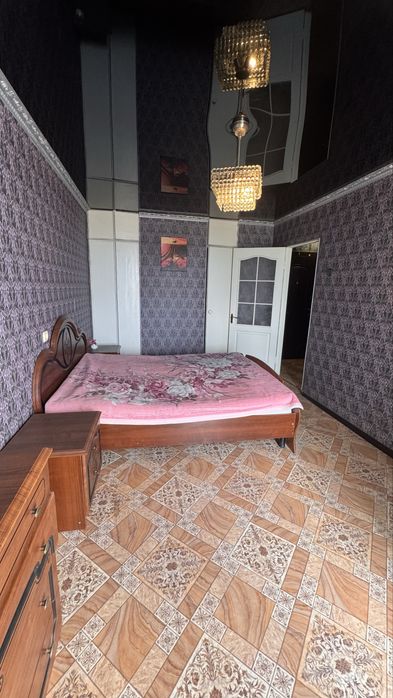 Продам 2-комнатную квартиру на Нахимова