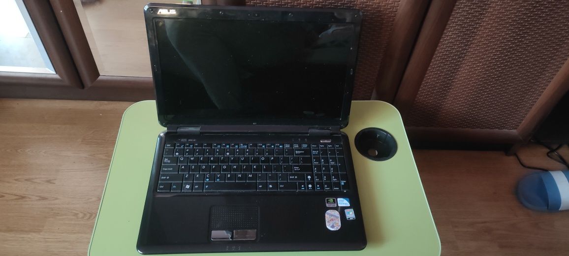 Sprzedam 3 laptopy