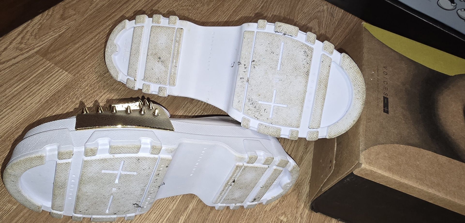 Sapatos como novos