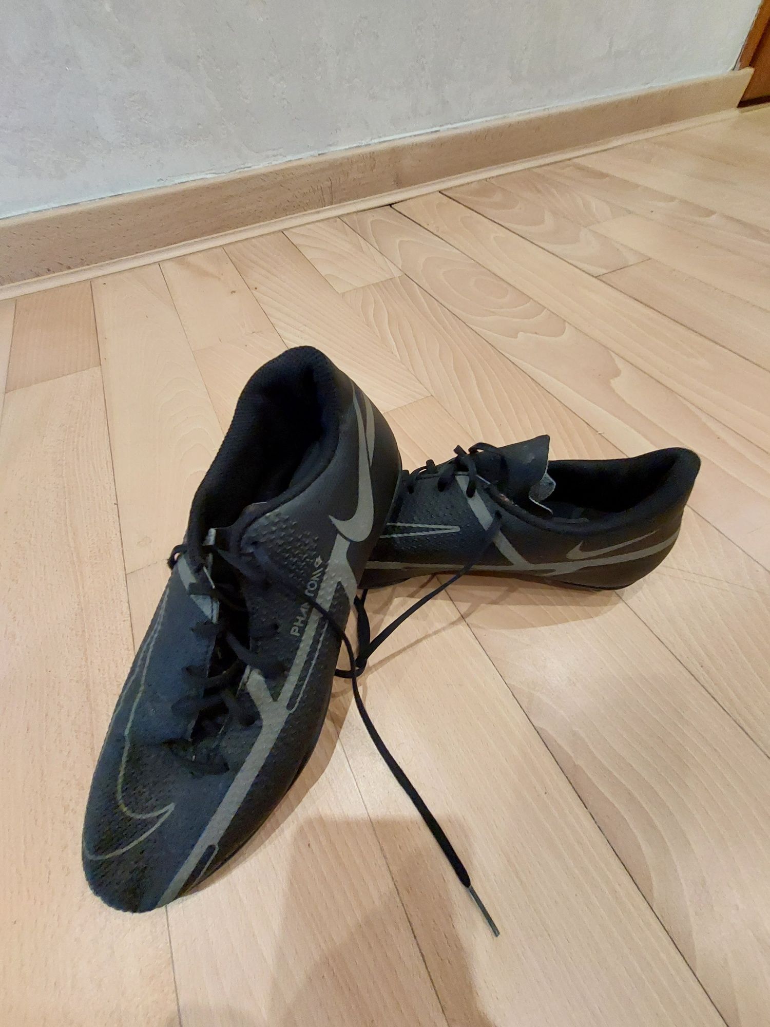 Korki buty sportowe do piłki nożnej Nike phantome