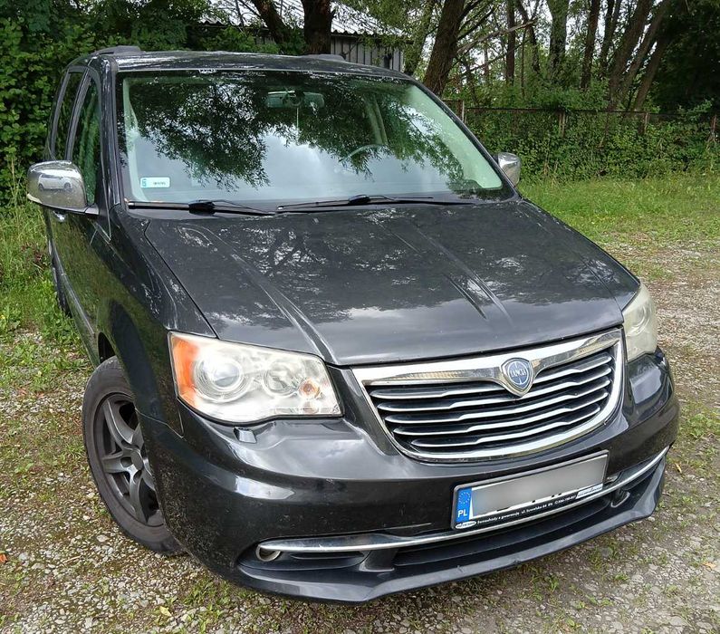 Lancia Voyager 2.8 CRD GOLD VAN Automat