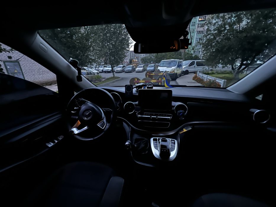 Замовлення мікроавтобуса