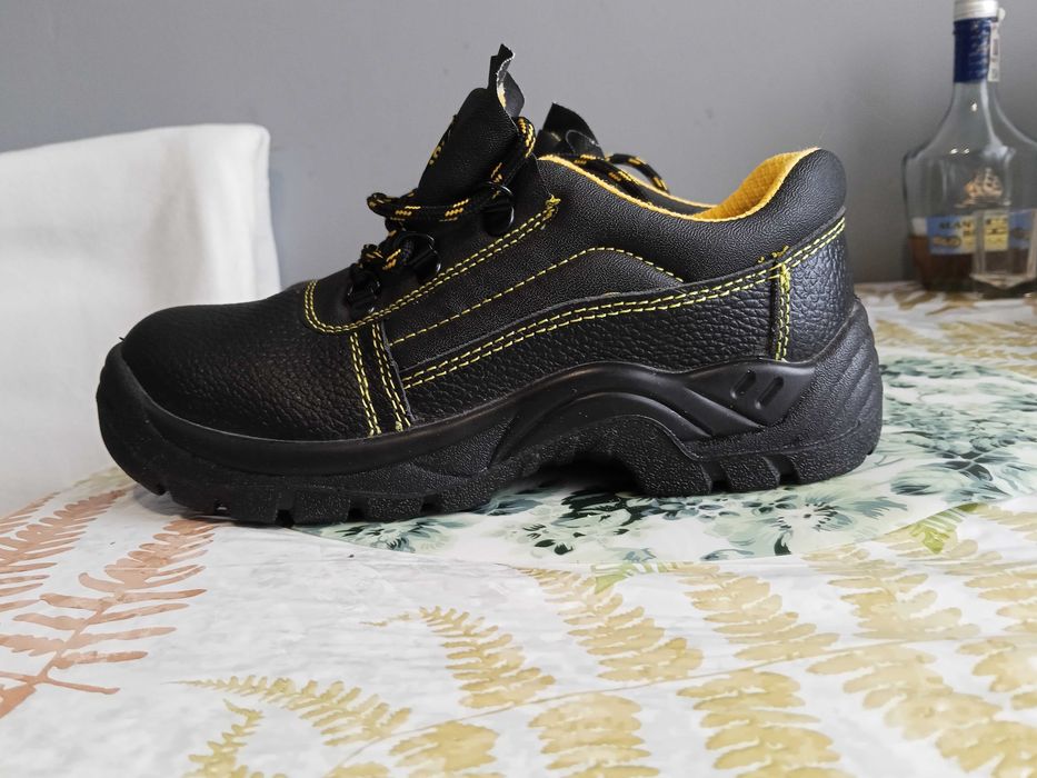 Buty robocze. Rejs. R-38.