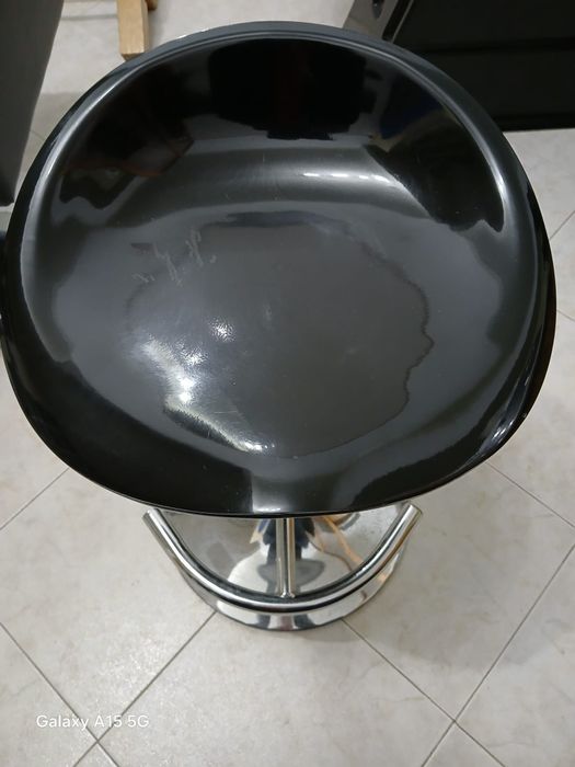 Banco giratório sobe e desce