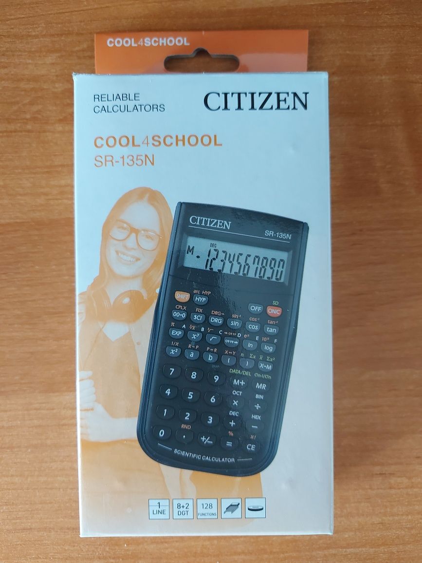 Kalkulator naukowy citizen SR-135N