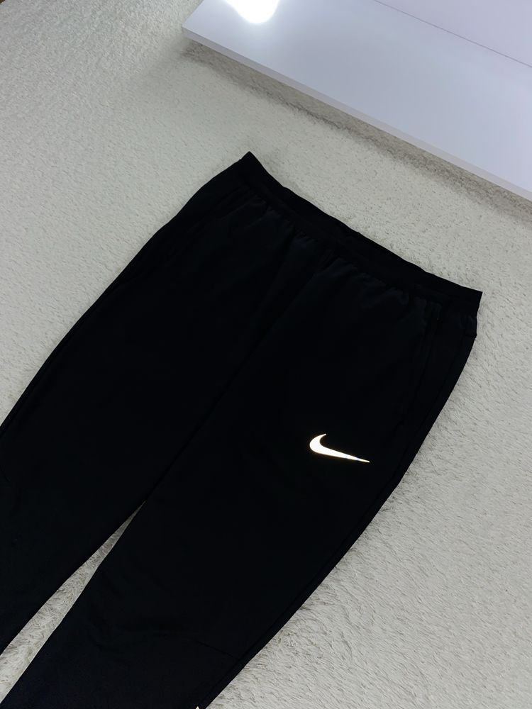 Спортивные штаны Nike Dri-fit nsw swoosh чоловічі
