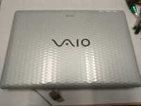 Klapka matrycy do laptopa Sony Vaio PCG-71C11M.