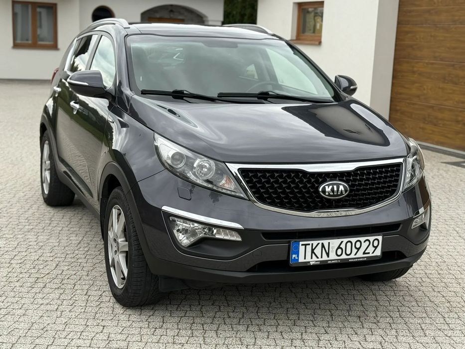 Kia Sportage 2.0 Crdi 184 km AWD Panorama Klimatronik Navi Kamera