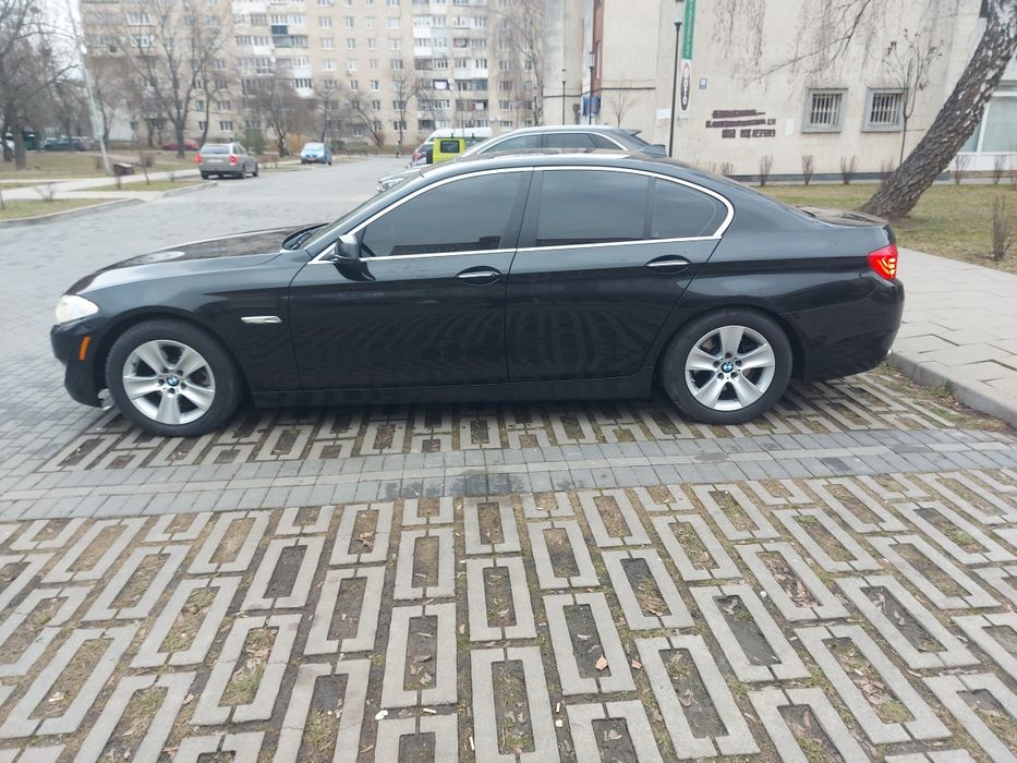 Продам терміново БМВ Ф10 2013р.