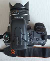 Lustrzanka  cyfrowa SONY A300 z obiektywami 1.8/50mm i zoom 18-55mm