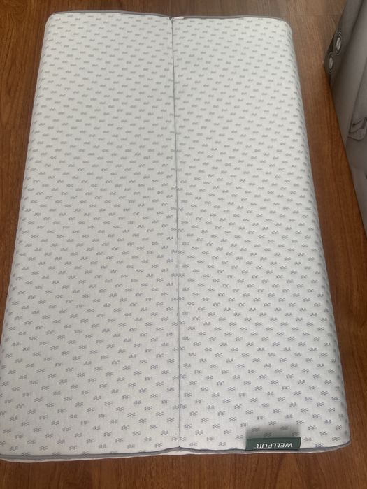 Нові ортопедичні подушки 2 шт .ще в пакуванні