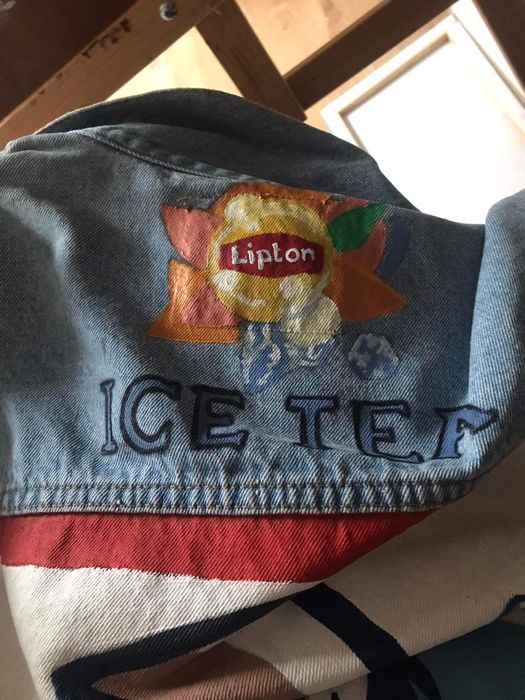 Harnaś harnold z lodoherbatą ice tea Lipton kurtka ręcznie malowana