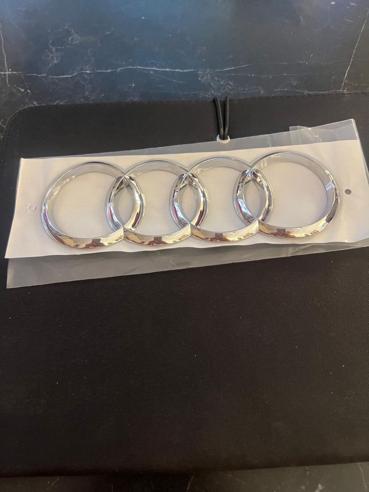 Simbolo traseiro Audi A5.