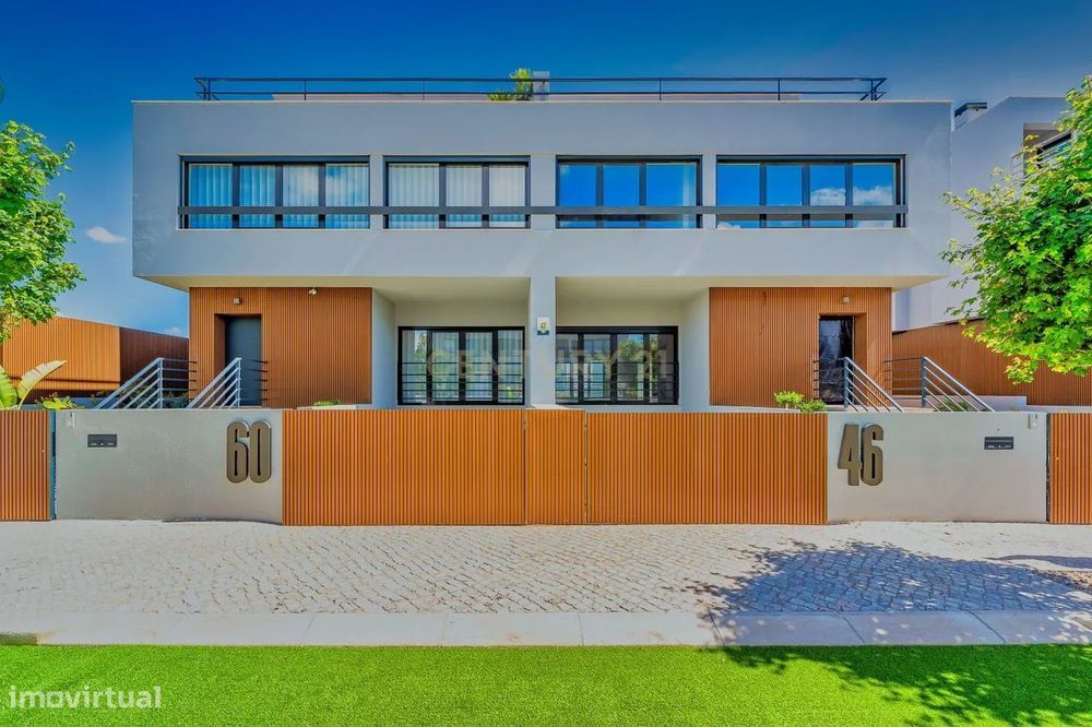 Lagoon Villas - Moradia T4 com o melhor Rooftop de Alcochete