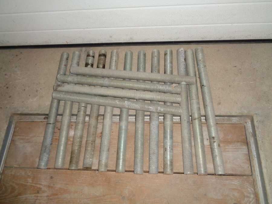 Pręt gwintowany śruba M41 kotwa łącznik ocynk 52cm