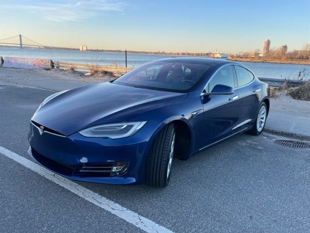 2019 Tesla Model S Performance