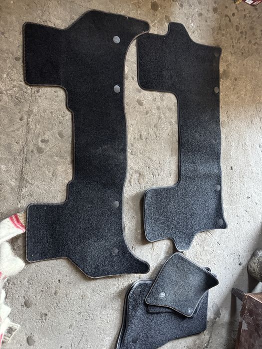 Комплект тканинних килимків  Land Rover defender l663