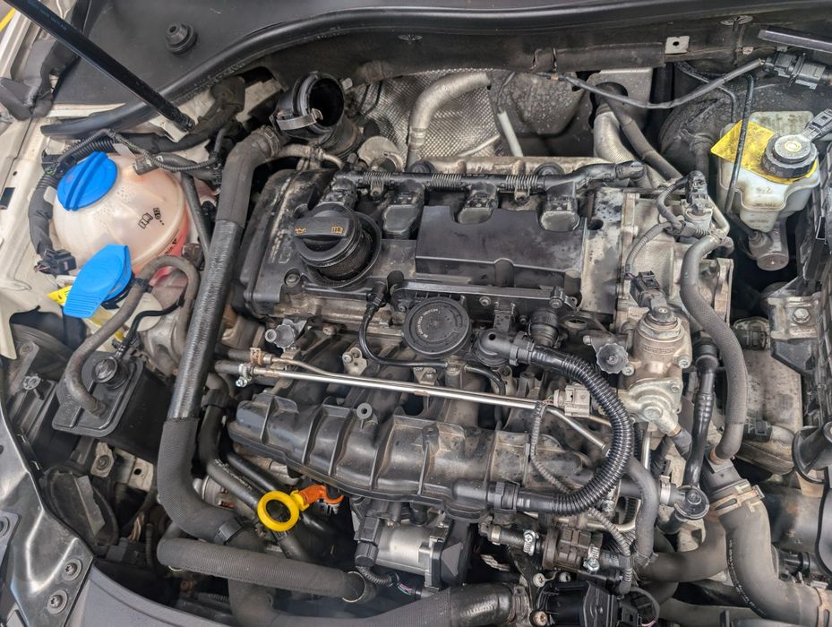 VW GOLF VI R + backets recaro originais