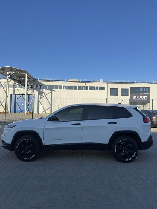 Jeep Cherokee sport