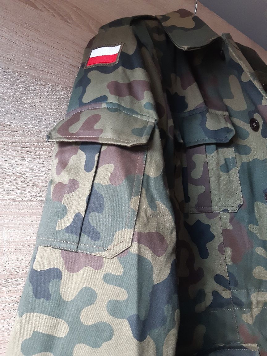 Bechatka z podpinką 130/MON